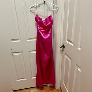 Elegant Pink Evening Gown Hollywood Starlet costume.  Women’s Large